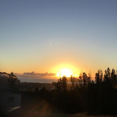 황가마타 Stunning Views Bed, Breakfast & Health Retreat B&B 외부 사진