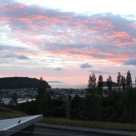 황가마타 Stunning Views Bed, Breakfast & Health Retreat B&B 외부 사진