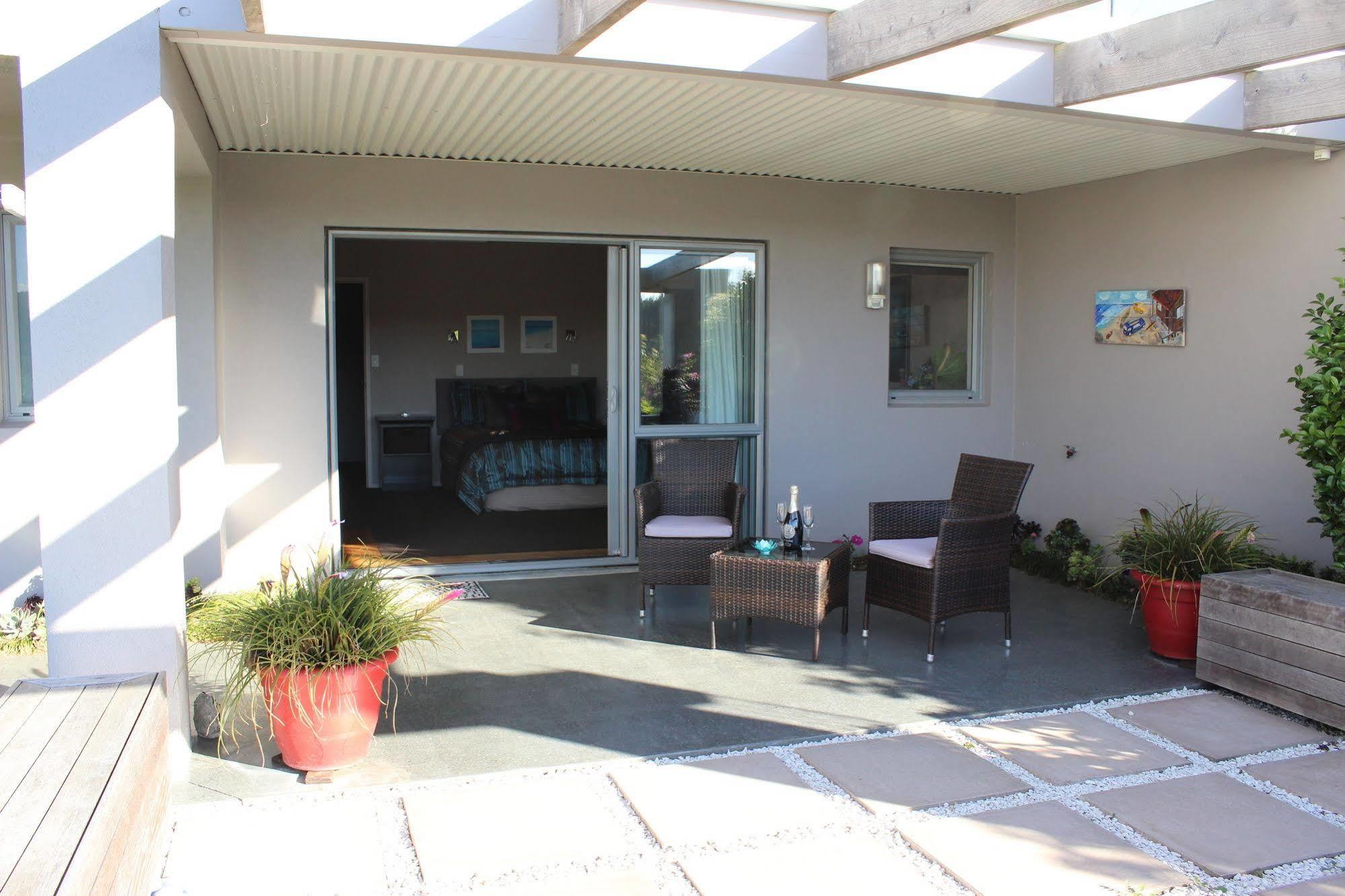 황가마타 Stunning Views Bed, Breakfast & Health Retreat B&B 외부 사진